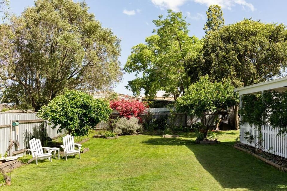 The Hunter House c1917 House in Cessnock