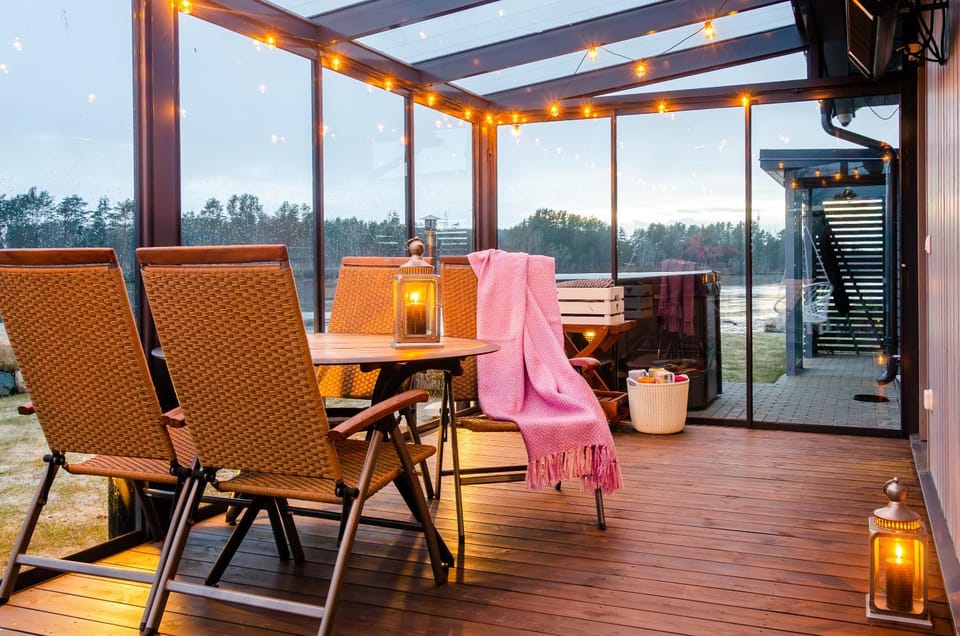 Patio, View (from property/room), Balcony/Terrace, Living room