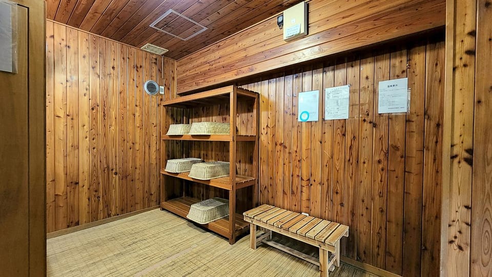 Hot Spring Bath, Public Bath