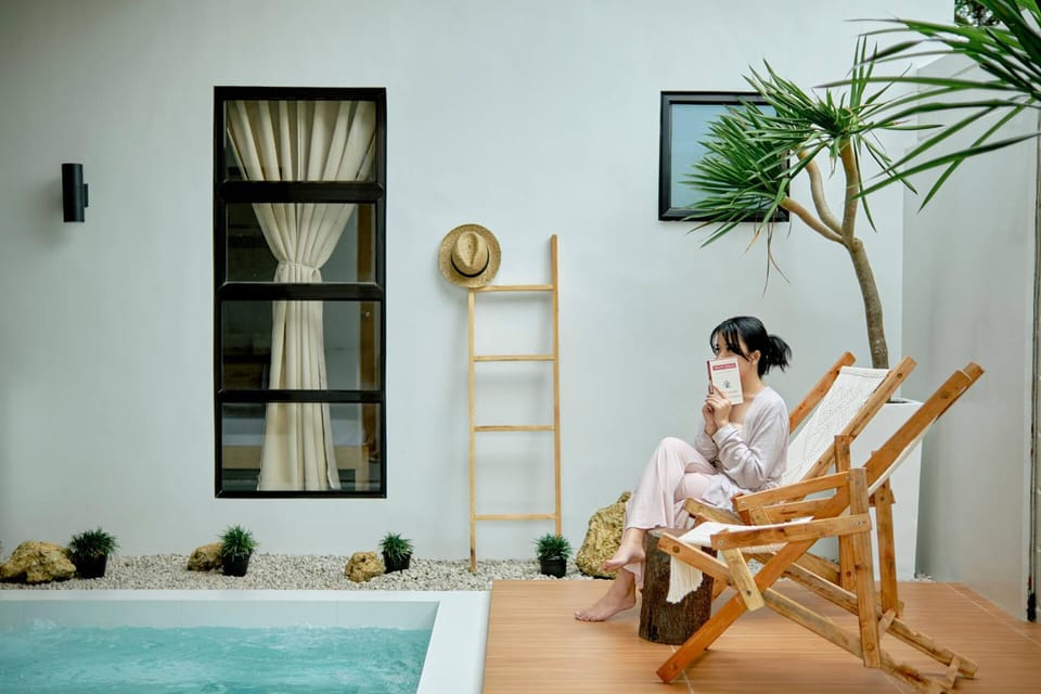 Pool view, Swimming pool
