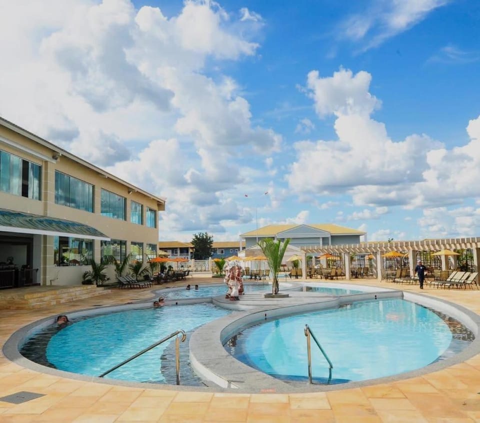Aqua park, Swimming pool