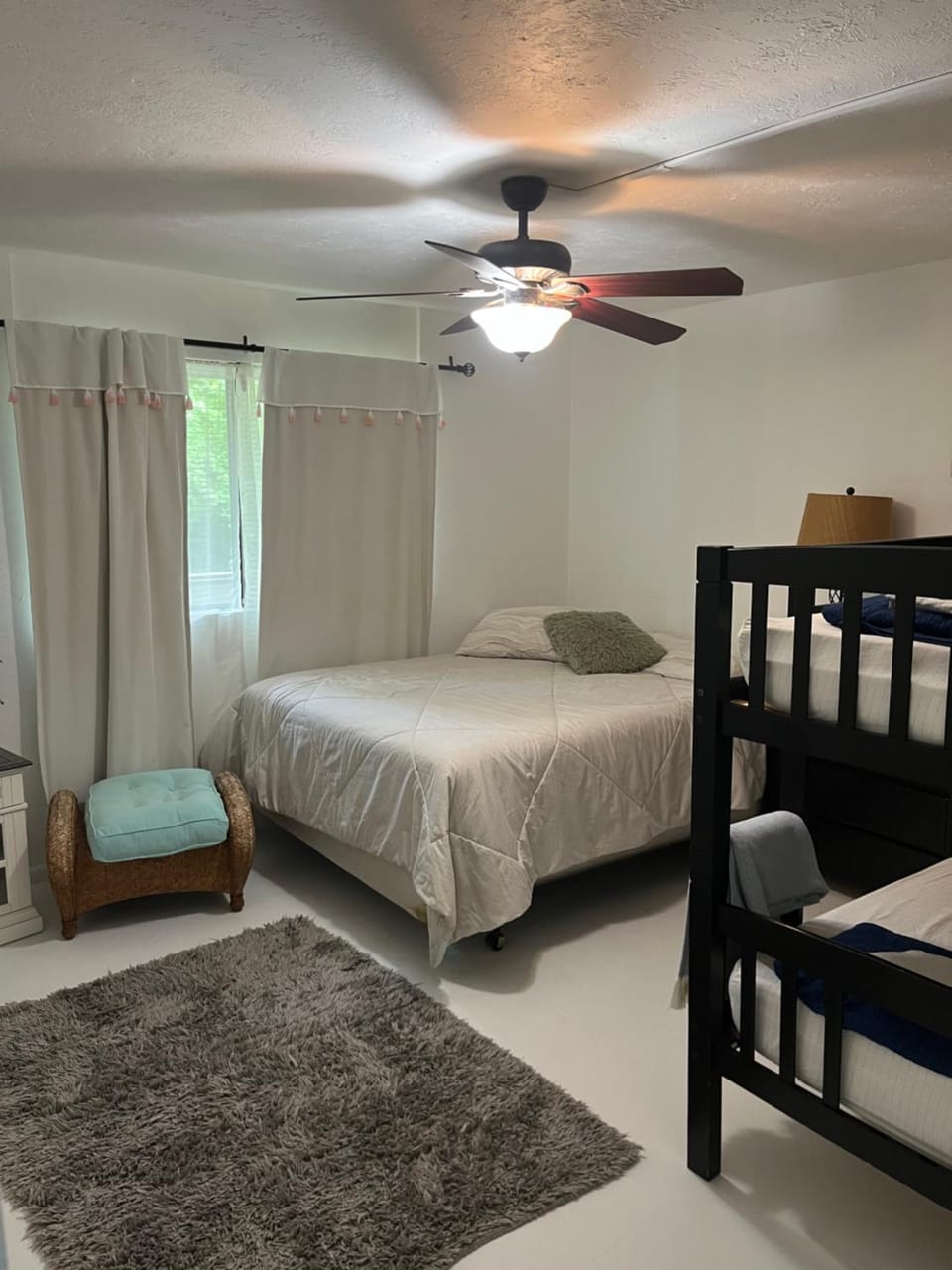 Bed, Bedroom, bunk bed