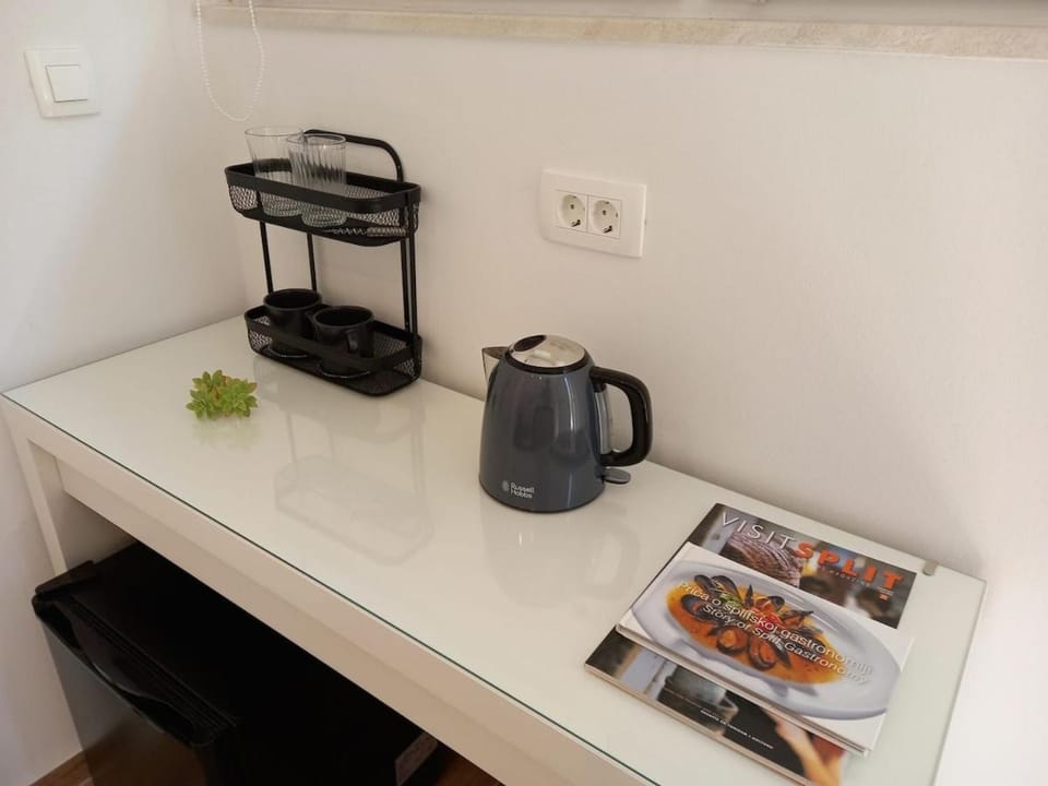 Downtown Modern Suite Bed and Breakfast in Split