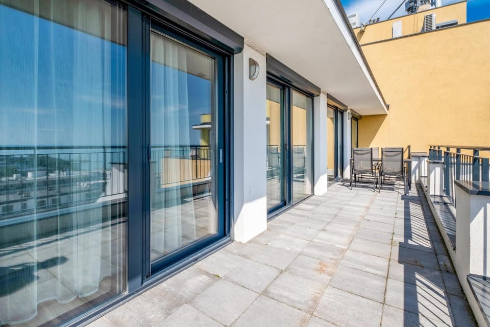 Day, Balcony/Terrace, Balcony/Terrace
