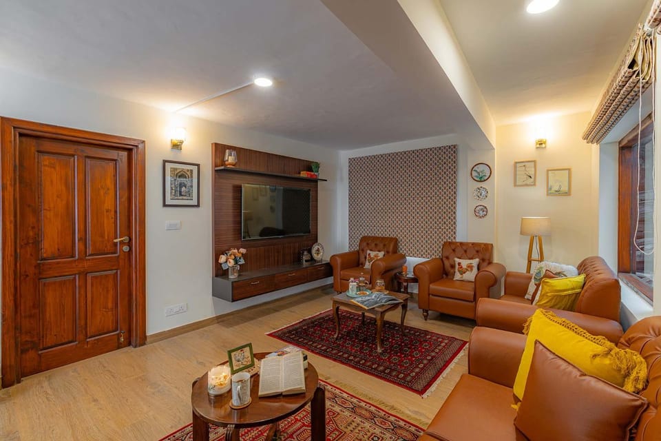 TV and multimedia, Living room, Seating area