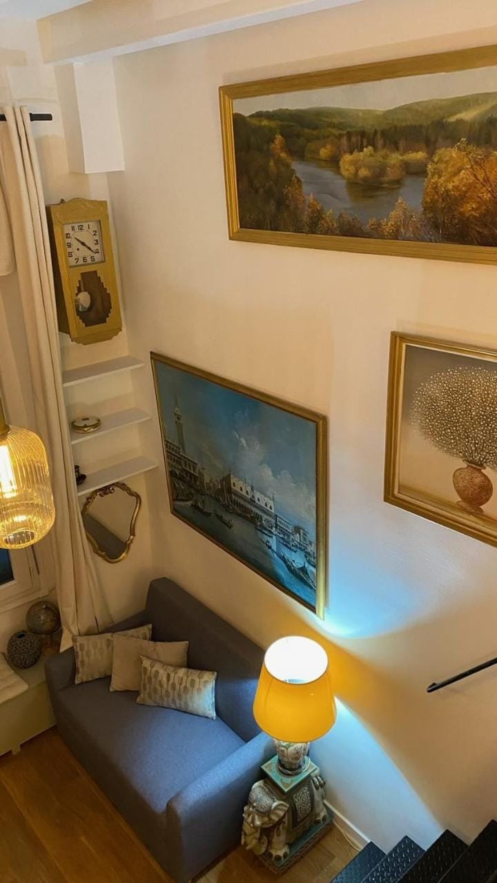 Superbe Duplex au Coeur de Montorgueil Apartment in Paris