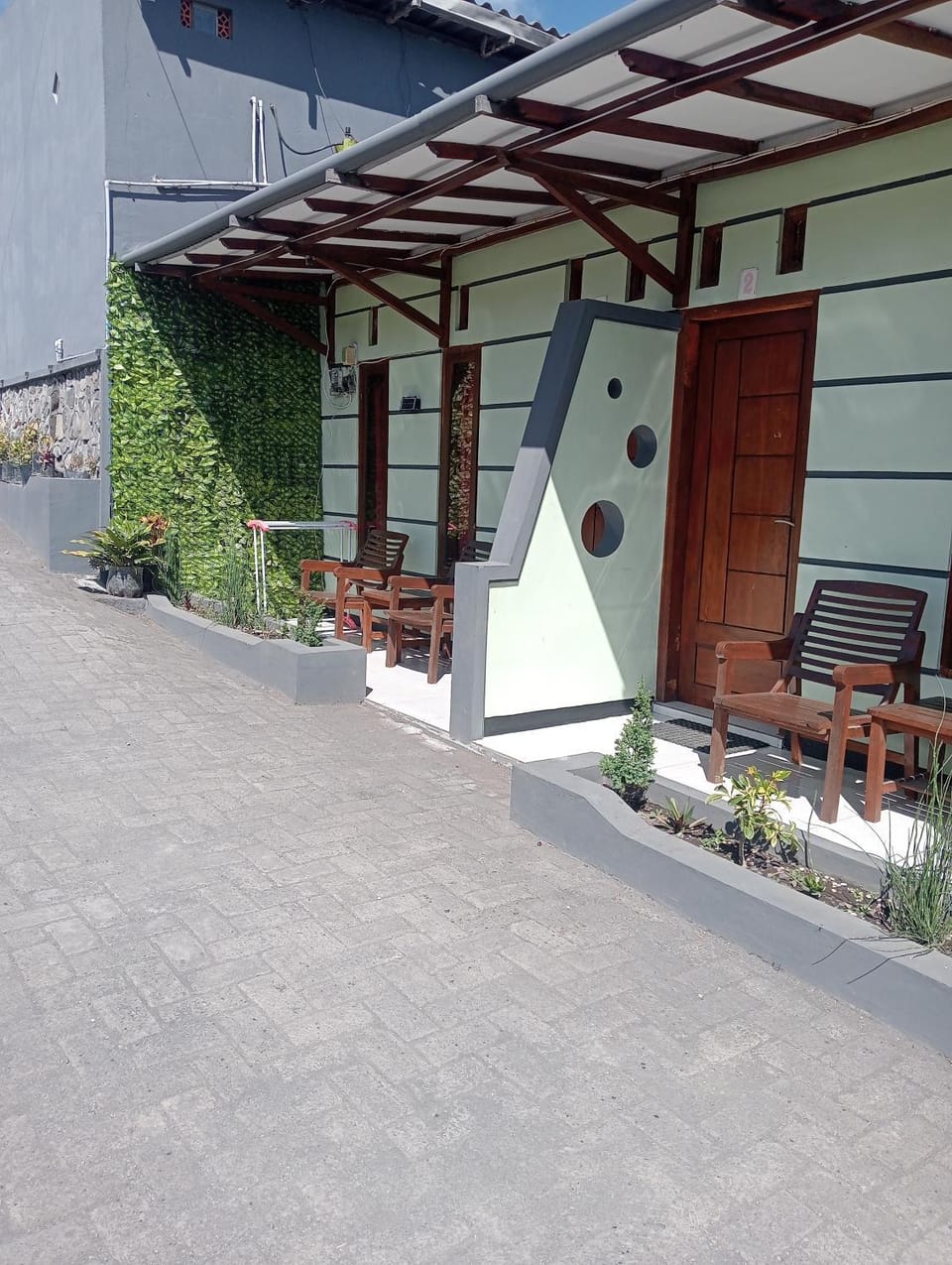 Mentigen Homestay Vacation rental in East Java