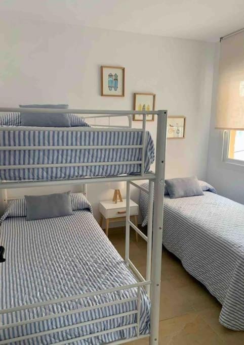 APARTAMENTO EXCLUSIVO PARA FAMILIAS Apartment in Costa de la Luz