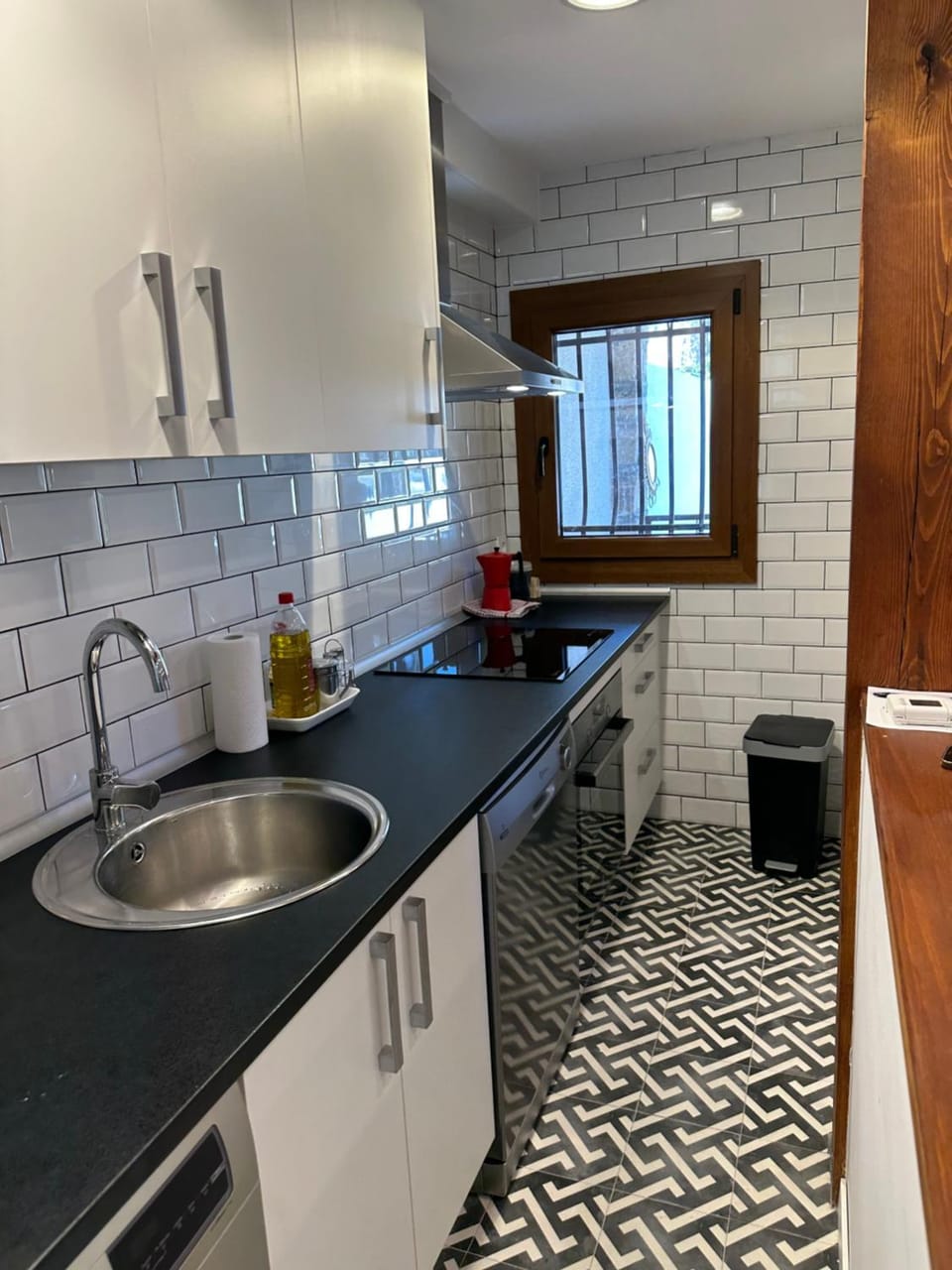 Kitchen or kitchenette, dishwasher, minibar, pet friendly, stove