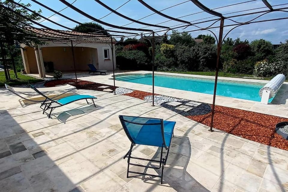 Villa 140 m² hab. avec piscine House in Occitanie