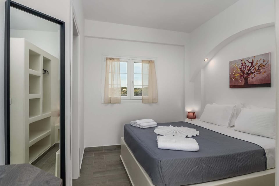 Bed, wardrobe