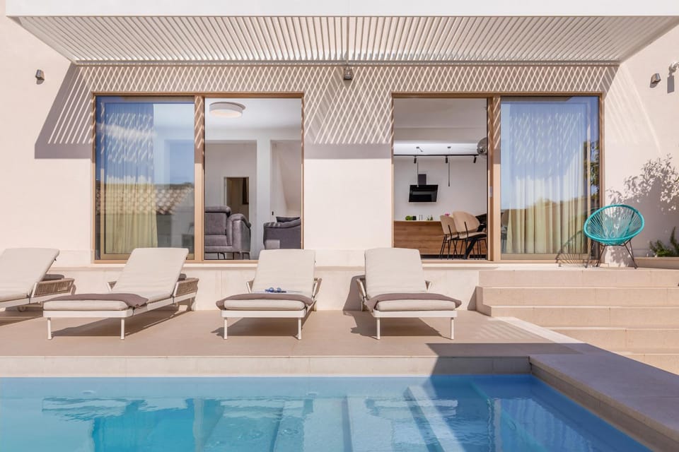 Brand New Villa Carmelita Exclusive with free Smart Car Villa in Dubrovnik