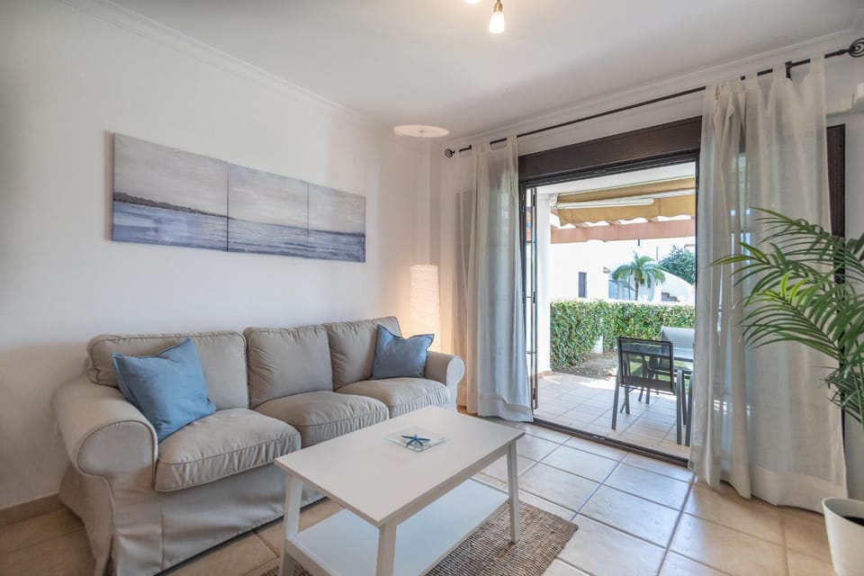 Balcony/Terrace, Living room