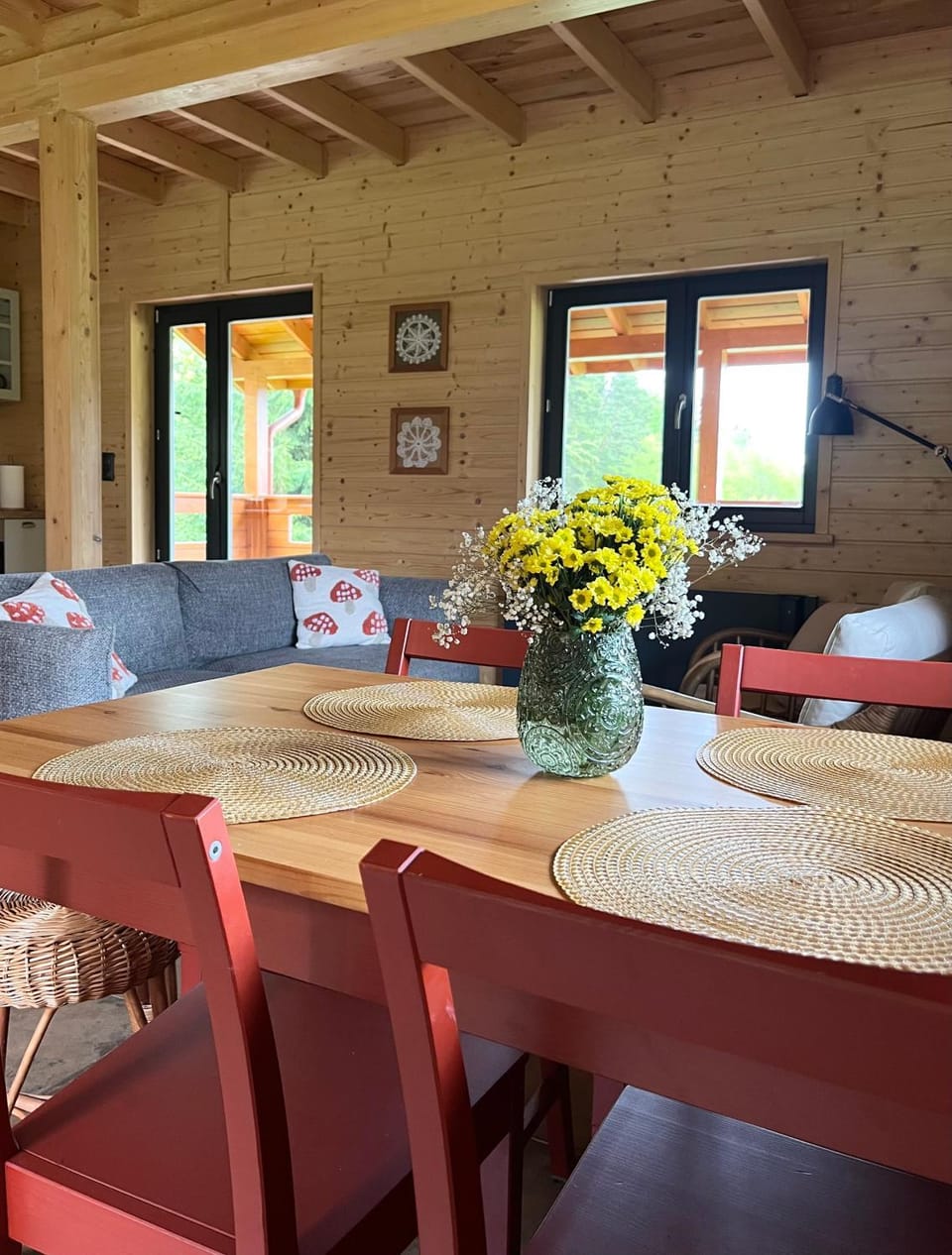 Okno na las Chalet in Lower Silesian Voivodeship