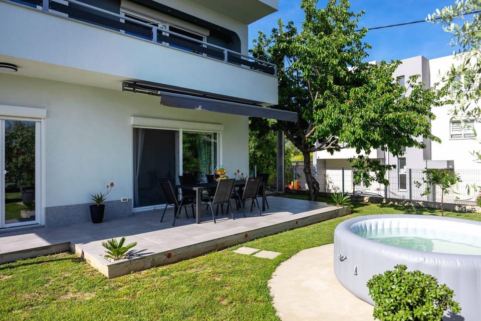 Patio, Balcony/Terrace, Swimming pool