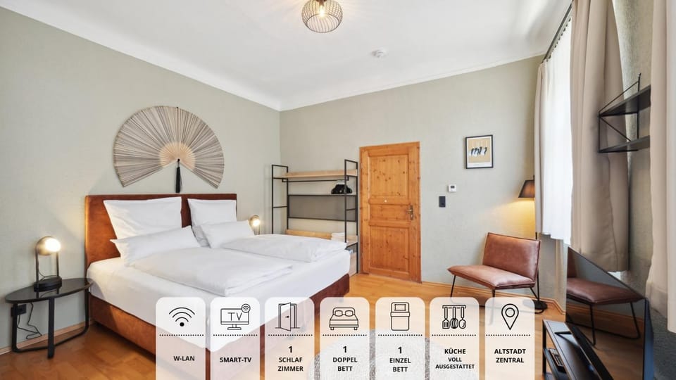 Bed, Photo of the whole room, wardrobe