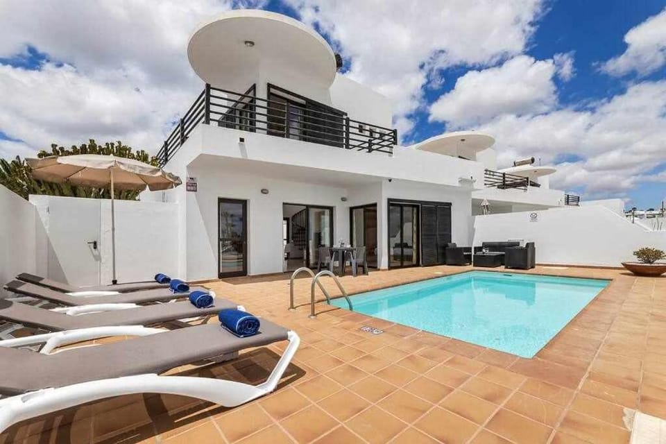 Villa RamiMedi 3 Villa in Puerto del Carmen