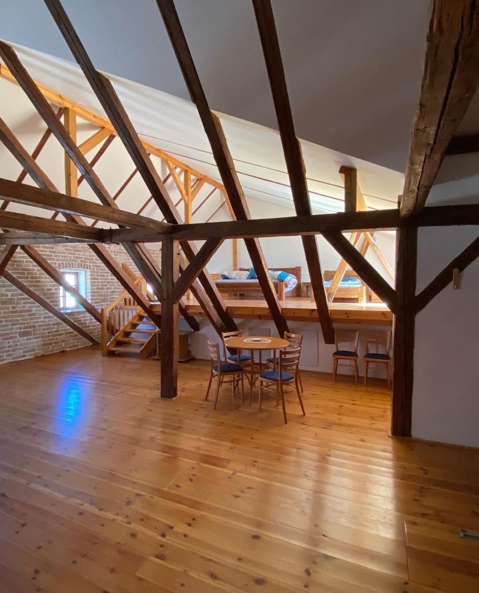 Vinařství Zatloukal Na kině Apartment in South Moravian Region