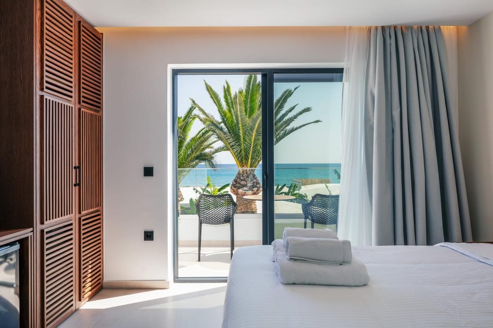 View (from property/room), Bedroom, Sea view