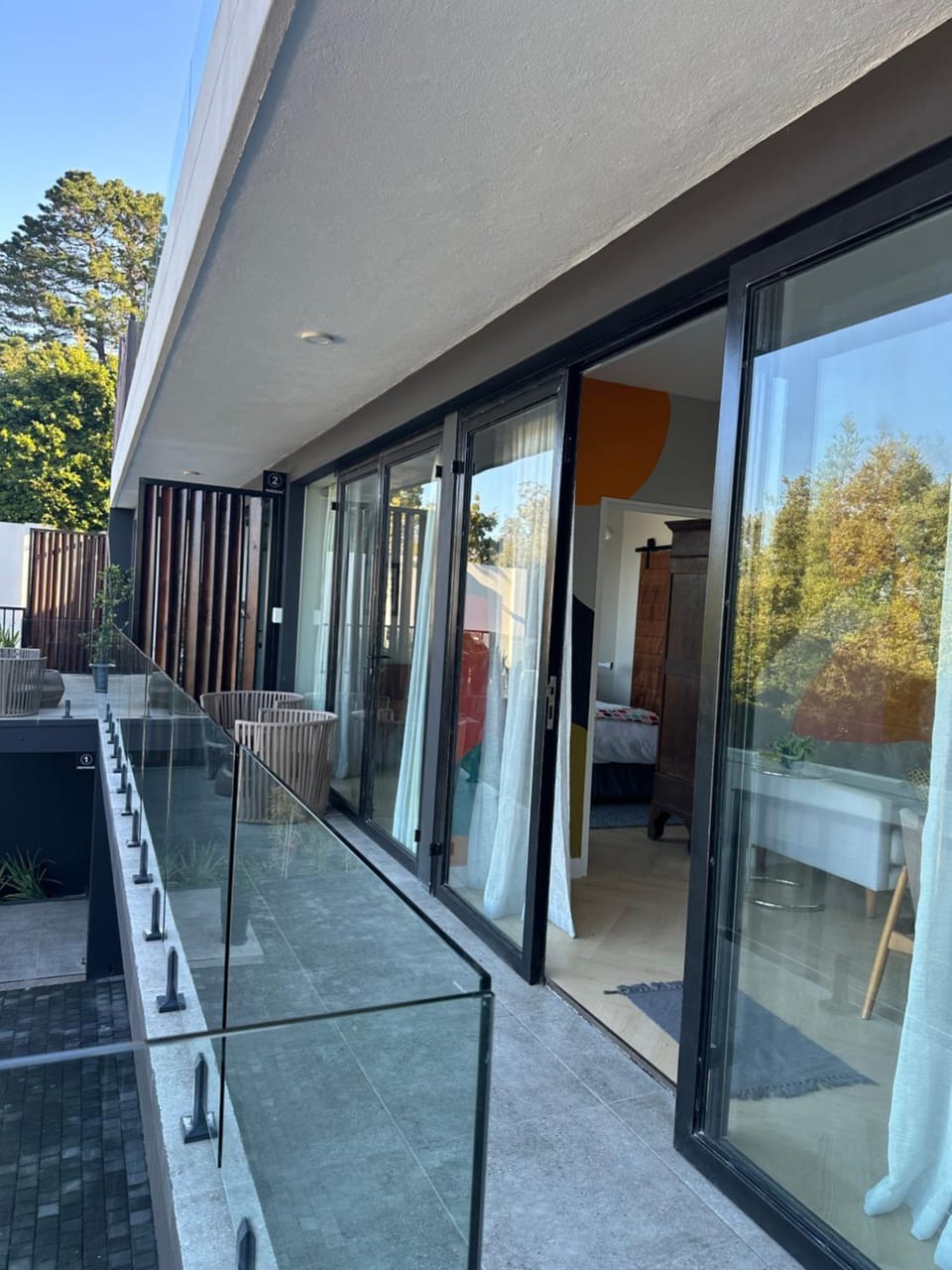 Constantia View Apartments- Luxury Self Catering Apartment in Cape Town