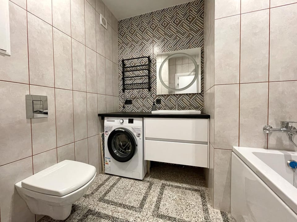 Shower, Toilet, Bathroom, washing machine