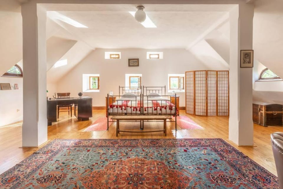 Communal lounge/ TV room, Bedroom
