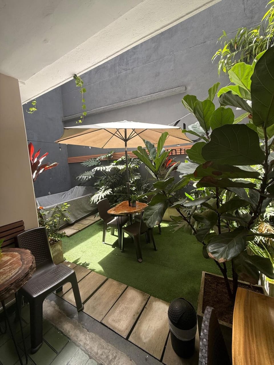 UKU INN Bed and Breakfast in Medellin