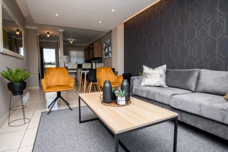 Unit 416 at Menlyn Place Apartment in Pretoria