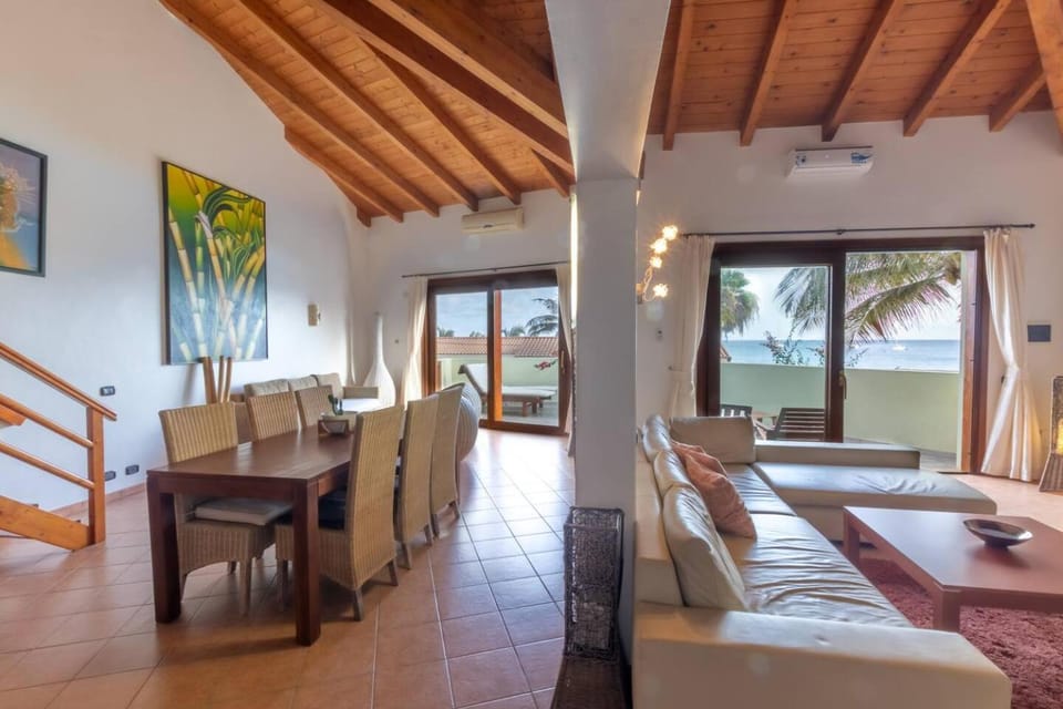 Porto Antigo 1 - Three bedroom, pool & wifi Apartment in Santa Maria