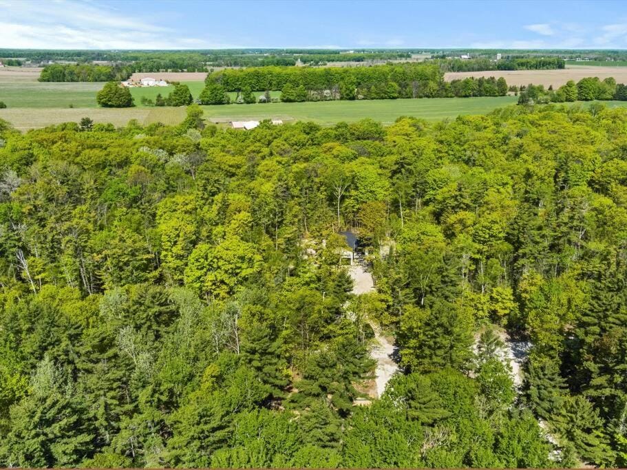 New, charming custom home House in Door County
