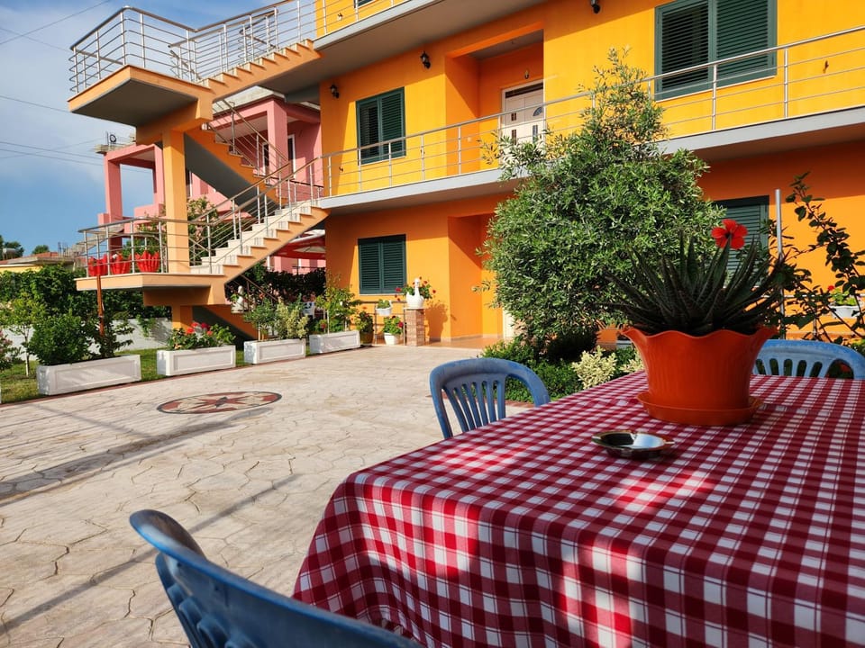 Property building, Day