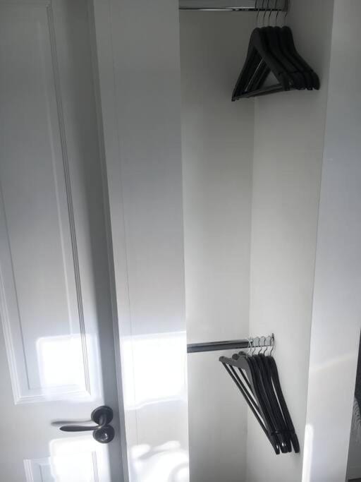 Brighton Boutique Garden Studio with Free Parking Apartment in Brighton