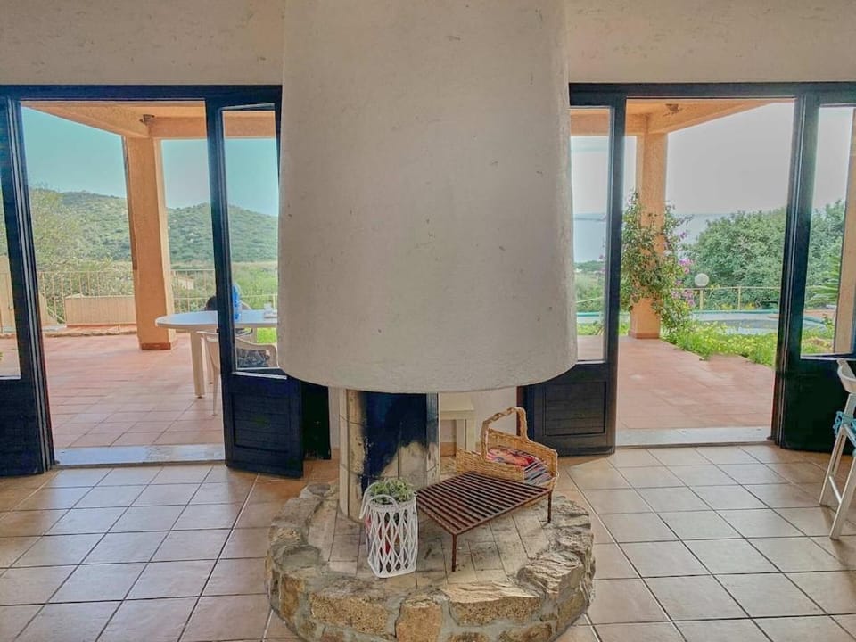 View (from property/room), Living room, Seating area