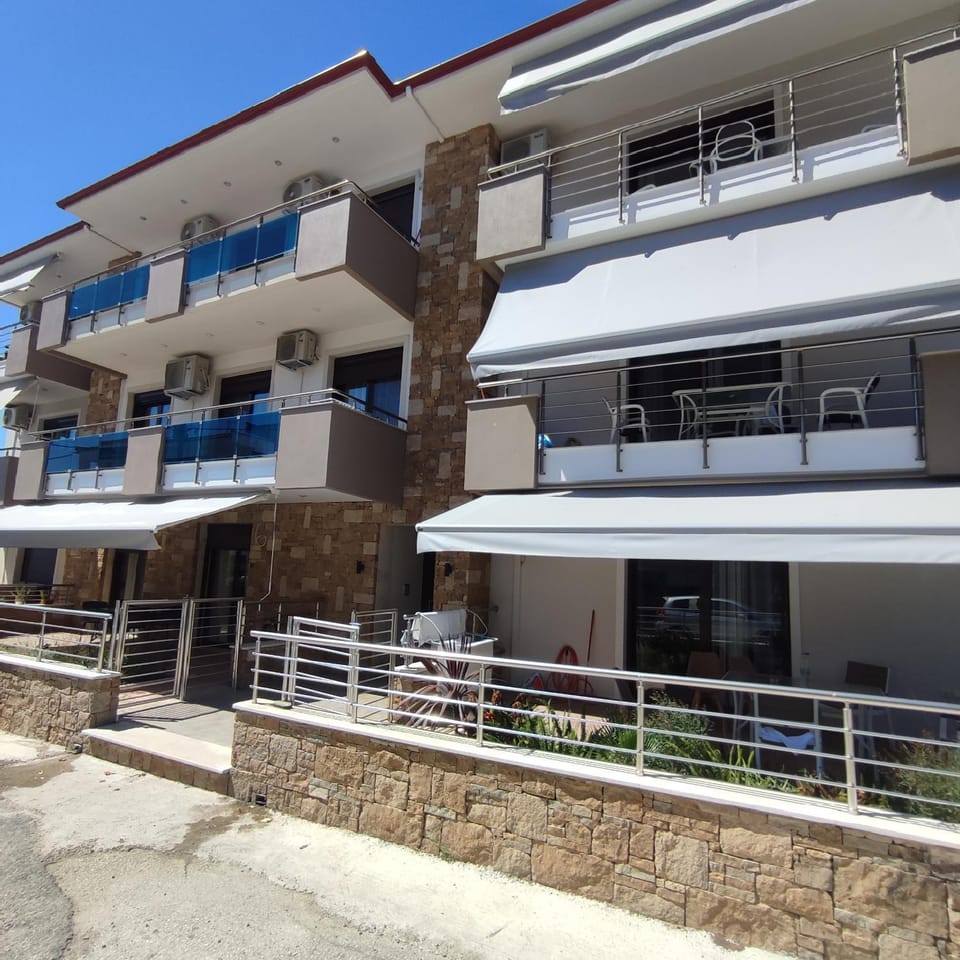 Infinity Suites Apartment in Halkidiki