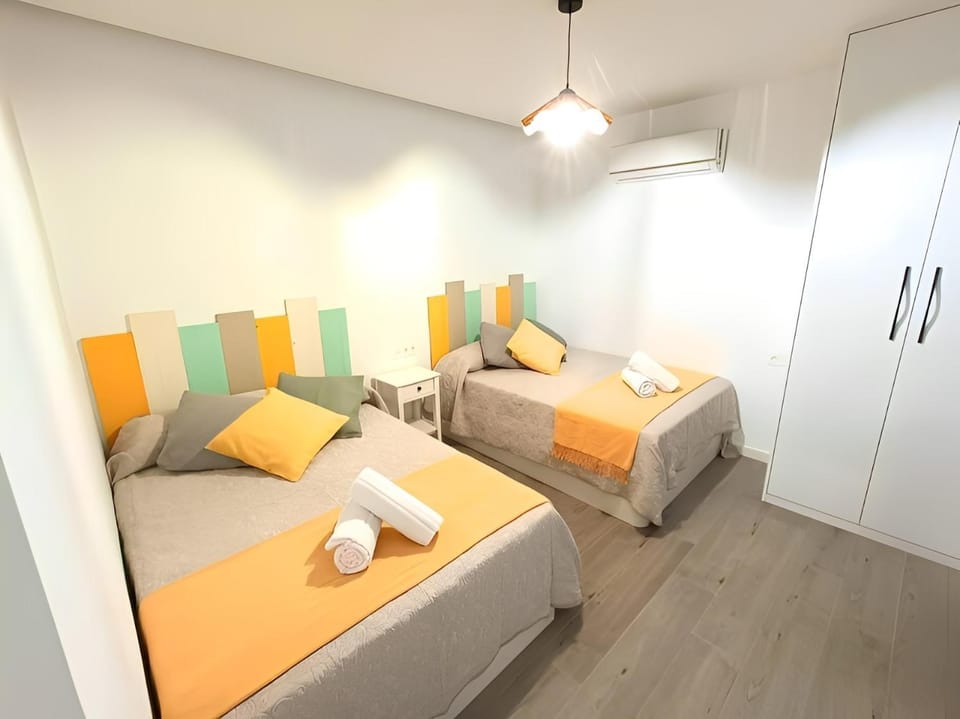 Bed, Photo of the whole room, Bedroom, towels, wardrobe, air conditioner