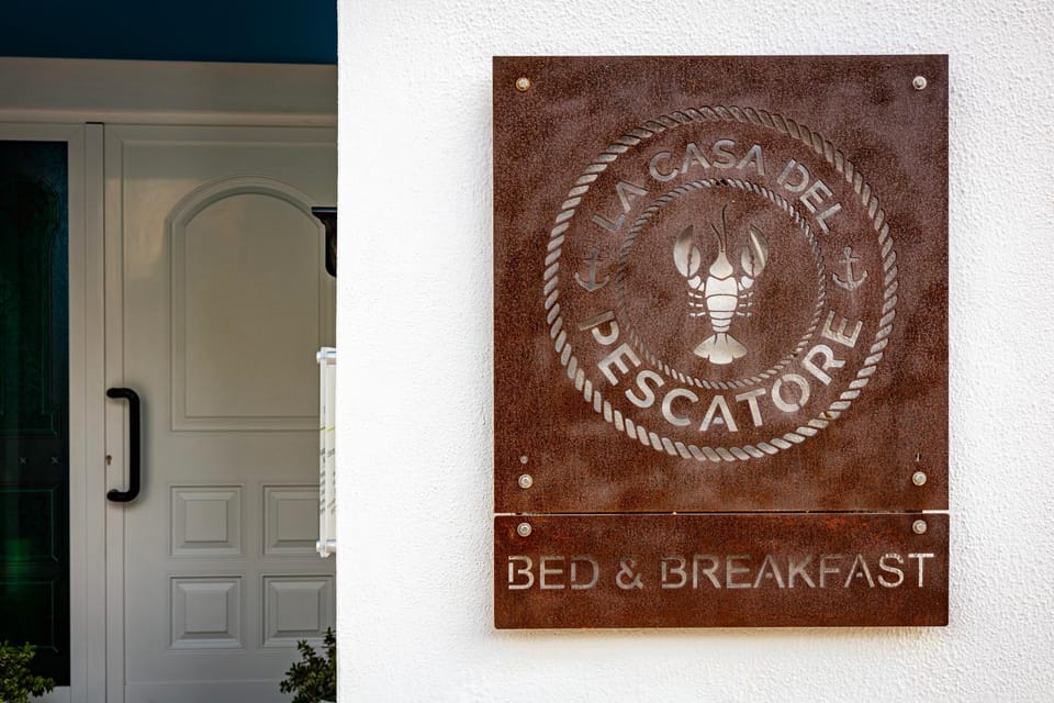 Property logo or sign, Internal: Not applicable to any particular room