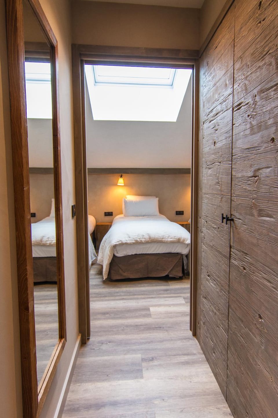 Bed, Bedroom, wardrobe