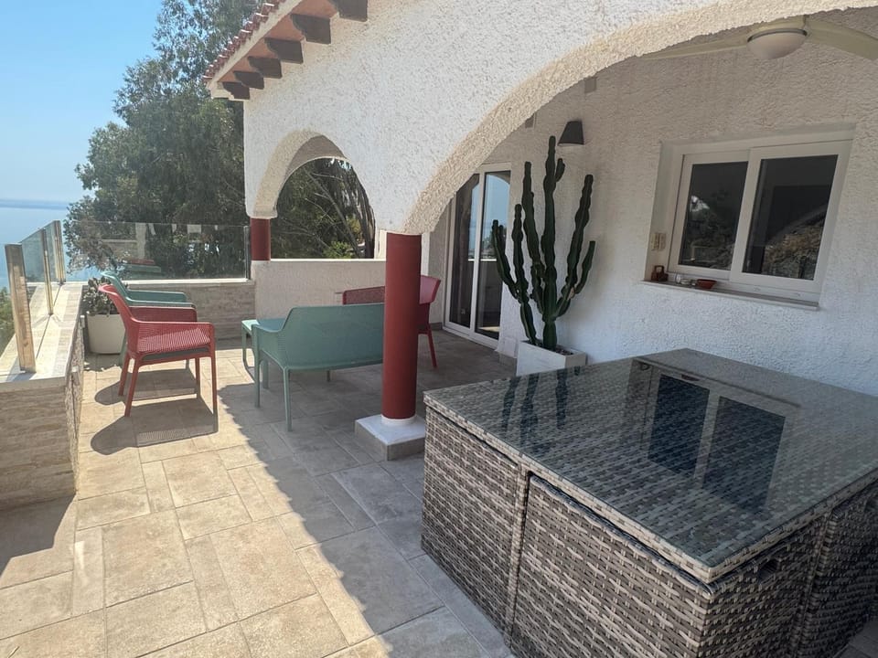 Balcony/Terrace, Seating area, Dining area