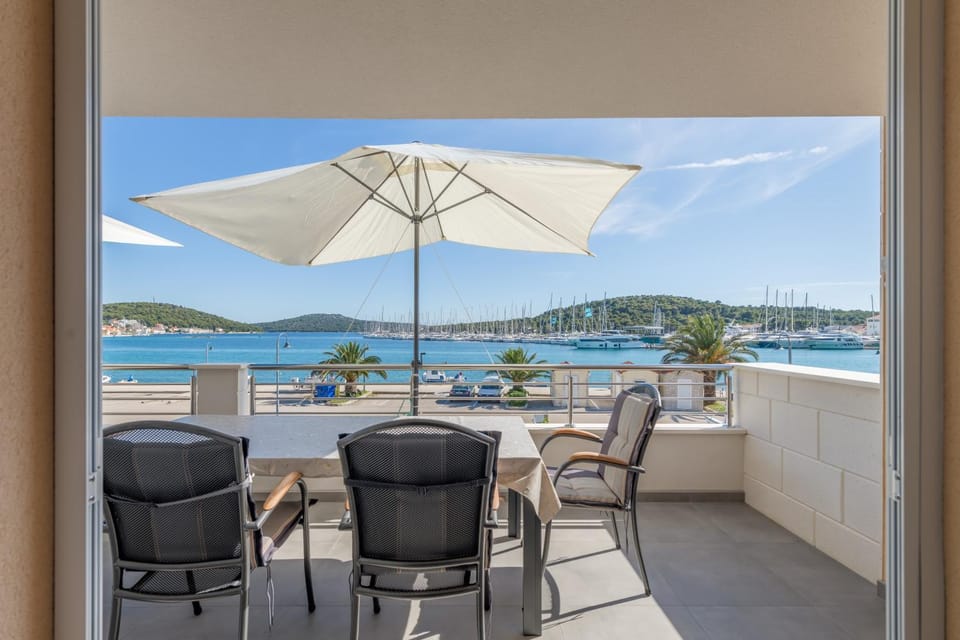 Balcony/Terrace, Balcony/Terrace