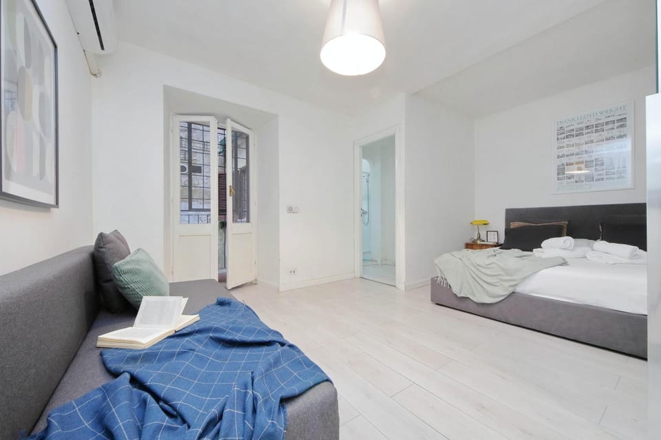 Bed, Bedroom
