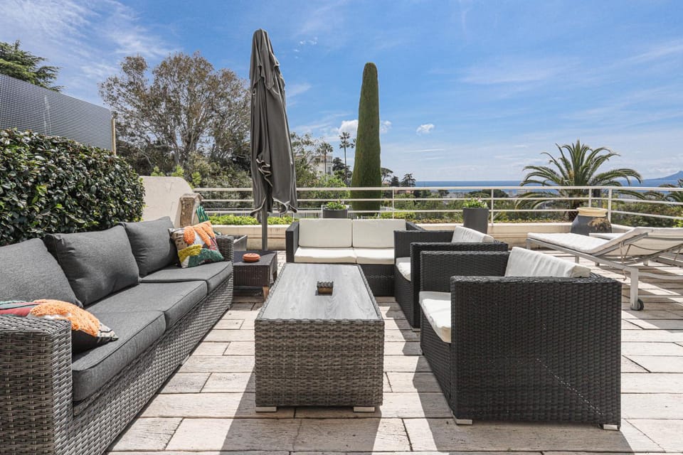 Patio, View (from property/room), Balcony/Terrace, Sea view