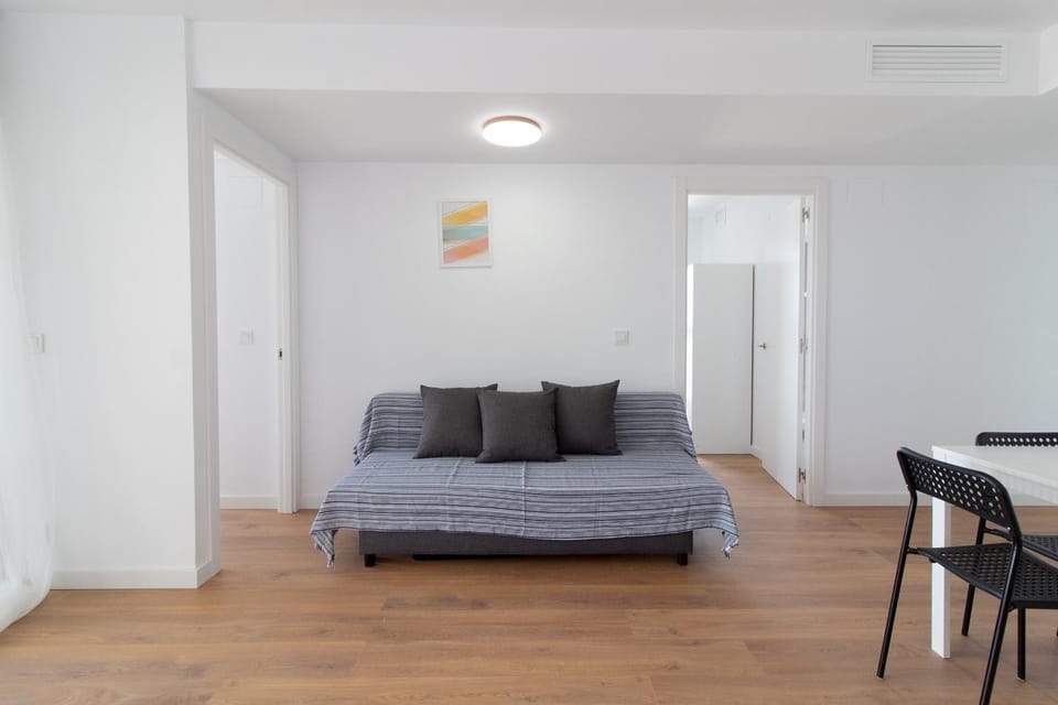 Communal lounge/ TV room, Living room