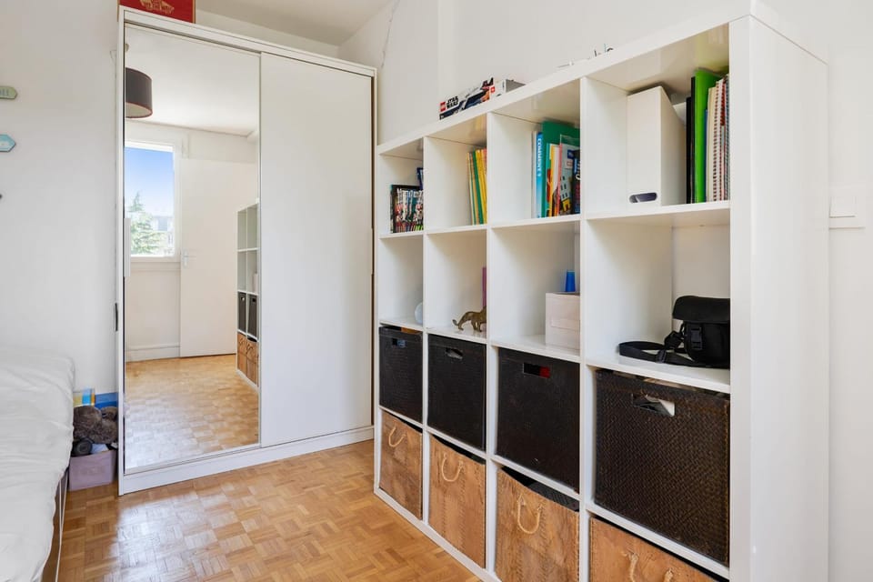 Appartement Garibaldi - Welkeys Apartment in Paris