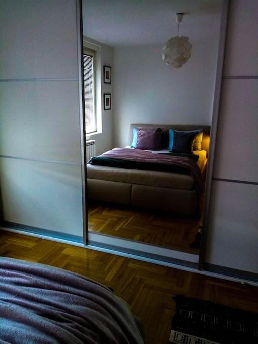 Udoban i moderan stan u Sarajevu. Apartment in Sarajevo