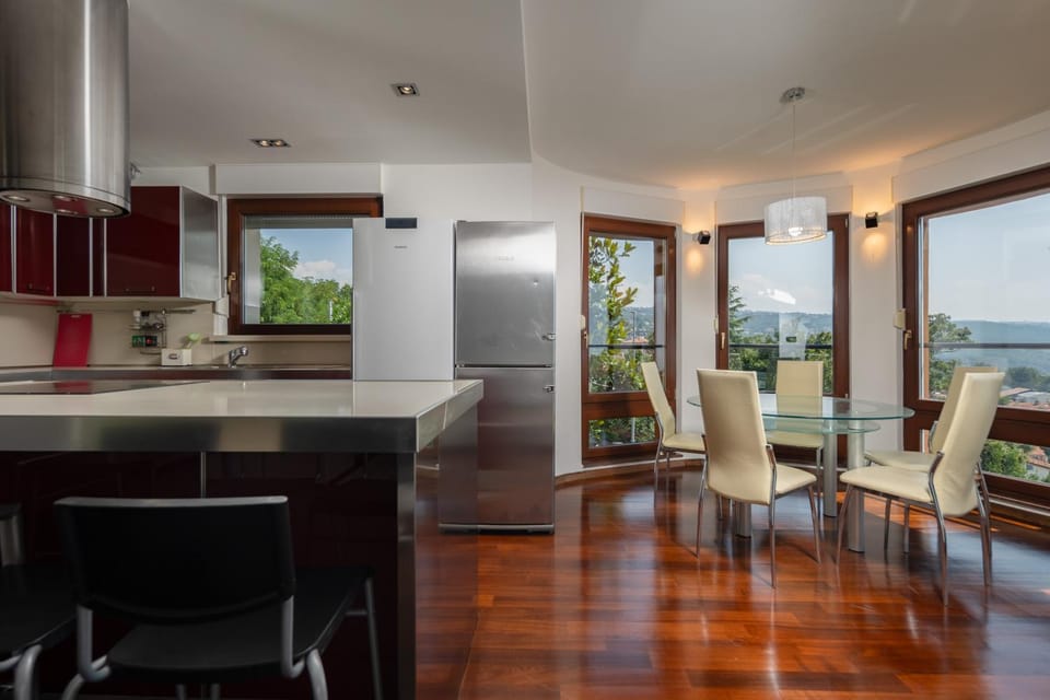 Sunrise Opatija Apartment in Opatija
