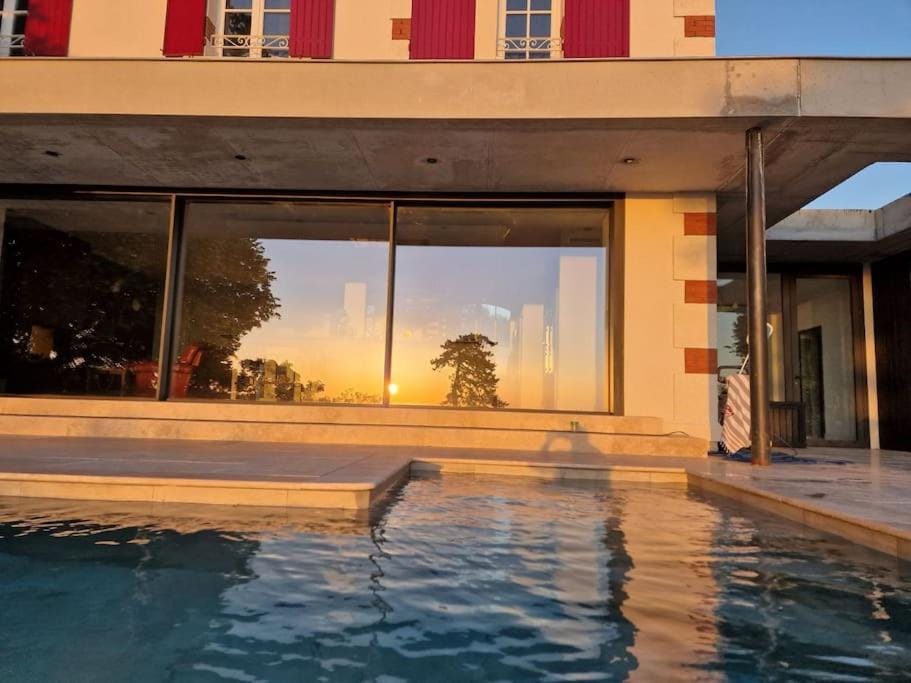 Property building, Pool view, Swimming pool