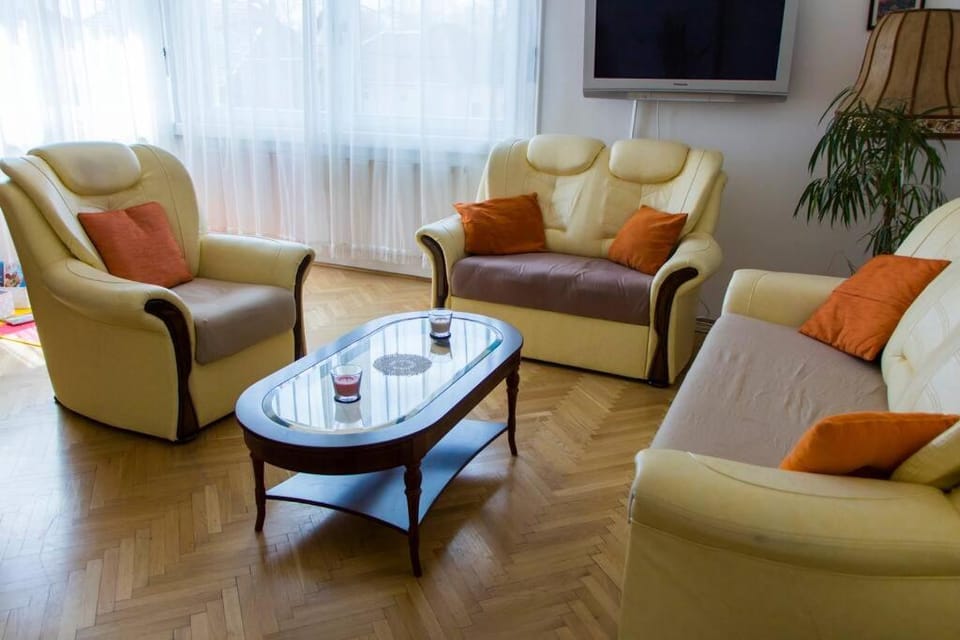 Karolina Apartman Apartment in Hungary