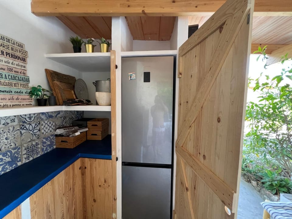 BBQ facilities, Kitchen or kitchenette