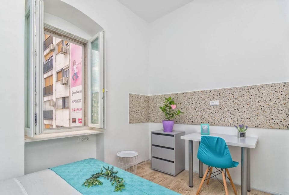 Style Room Freedom Apartment in Split