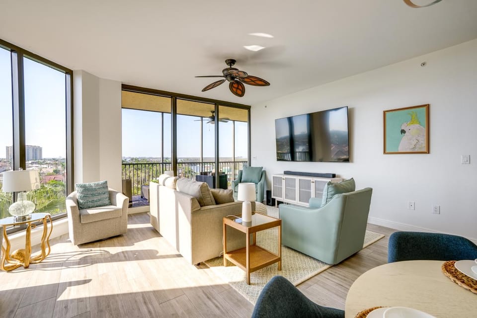 Condo w/ Views & Resort Amenities in Cape Harbour! House in Cape Coral